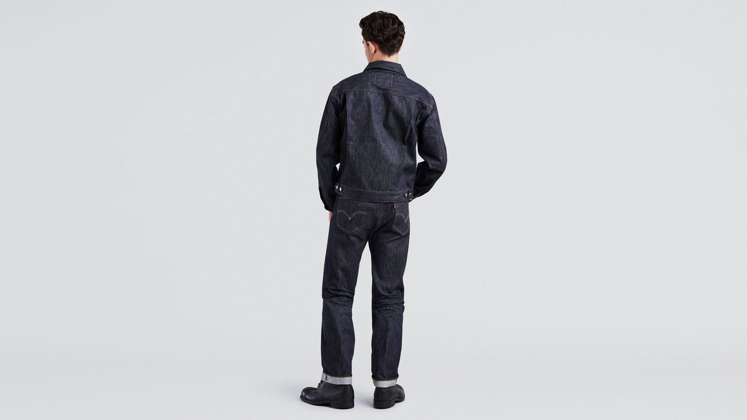 1955 501 мужские джинсы оригинального кроя с кромкой Levi's, цвет Dark Indigo Organic Selvedge - Dark Wash - Non Stretch
1955 501 мужские джинсы оригинального кроя с кромкой Levi's, цвет Dark Indigo Organic Selvedge - Dark Wash - Non Stretch