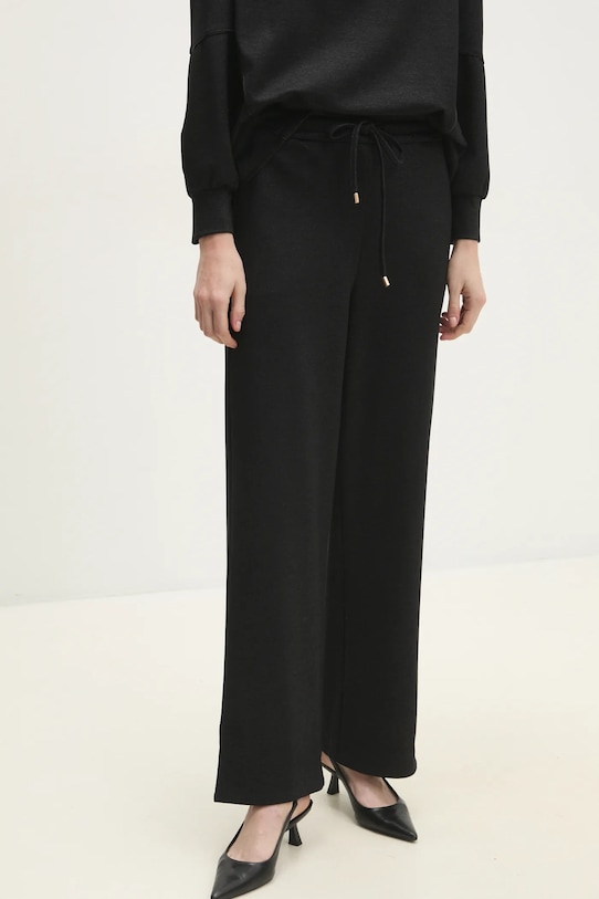 Спортивные брюки Answear.Lab, черный
Спортивные брюки Answear.Lab, черный