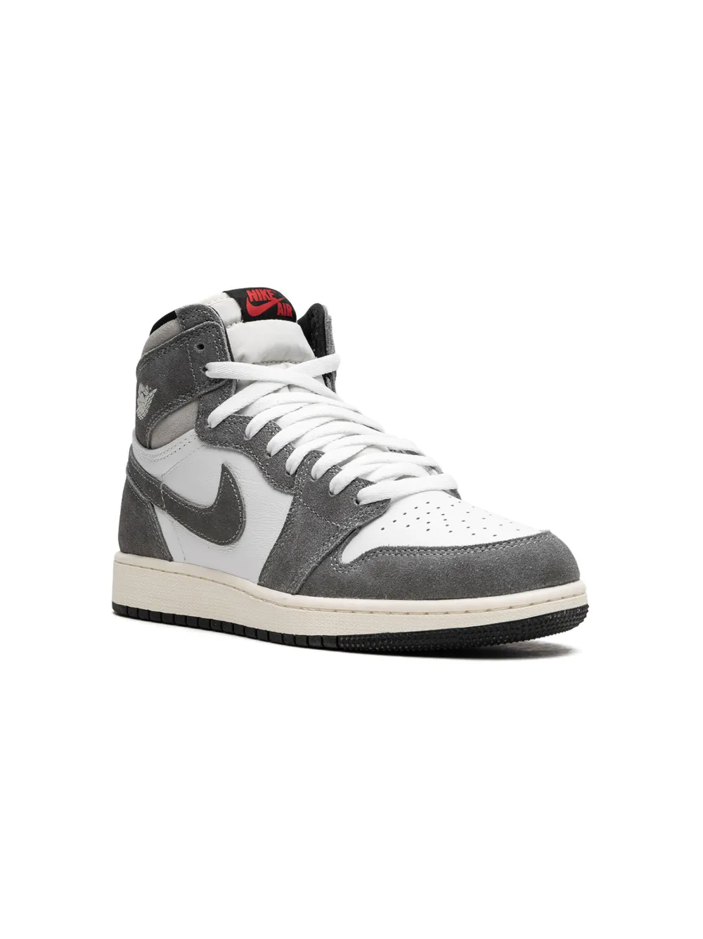 Кроссовки Air Jordan 1 Retro High Washed Heritage Jordan Kids, белый
Кроссовки Air Jordan 1 Retro High Washed Heritage Jordan Kids, белый