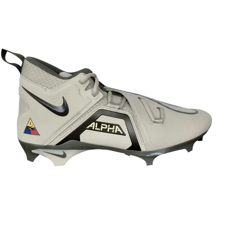 Бутсы Nike Alpha Menace Pro 3 SMU 'Army West Point' PE, желто-коричневый
Бутсы Nike Alpha Menace Pro 3 SMU 'Army West Point' PE, желто-коричневый