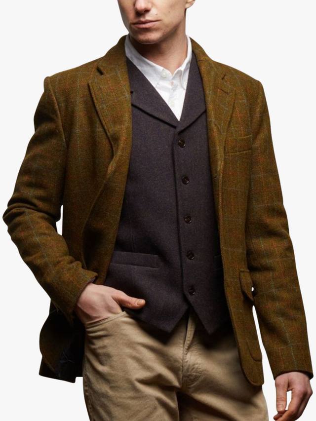 Пиджак Allenby из шерстяного твида Guards London, Light Brown
Пиджак Allenby из шерстяного твида Guards London, Light Brown