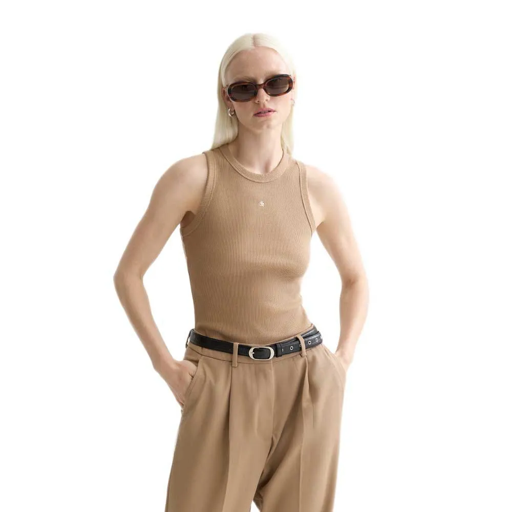 Футболка без рукавов Scotch & Soda U9A01088T, коричневый
Футболка без рукавов Scotch & Soda U9A01088T, коричневый