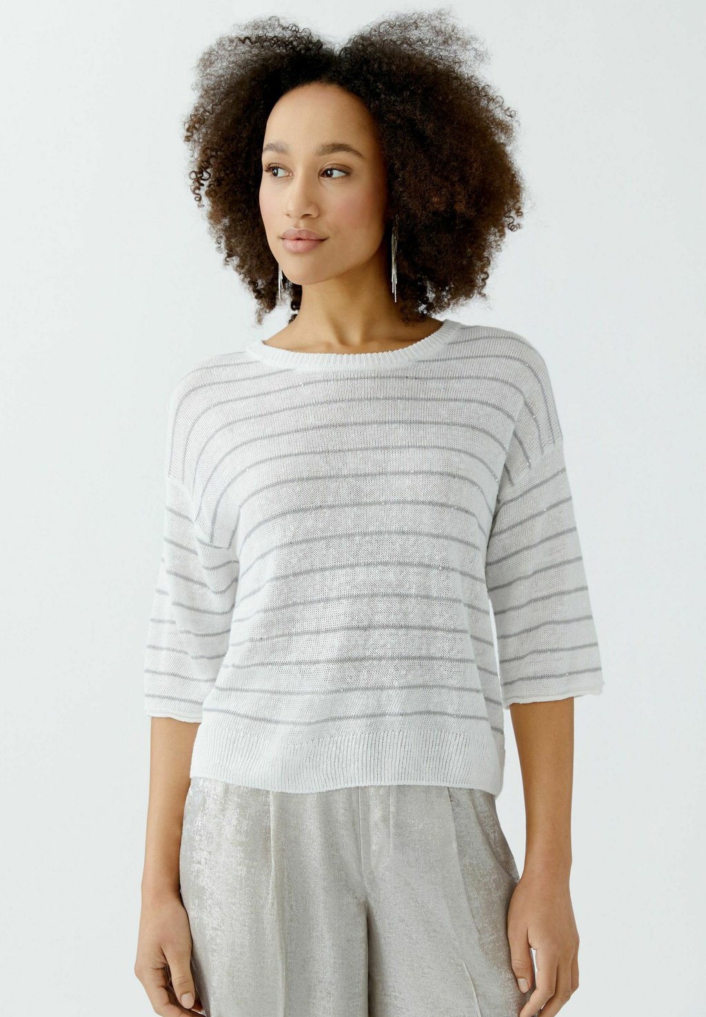 Футболка с принтом Oui, белый
Футболка с принтом Oui, белый