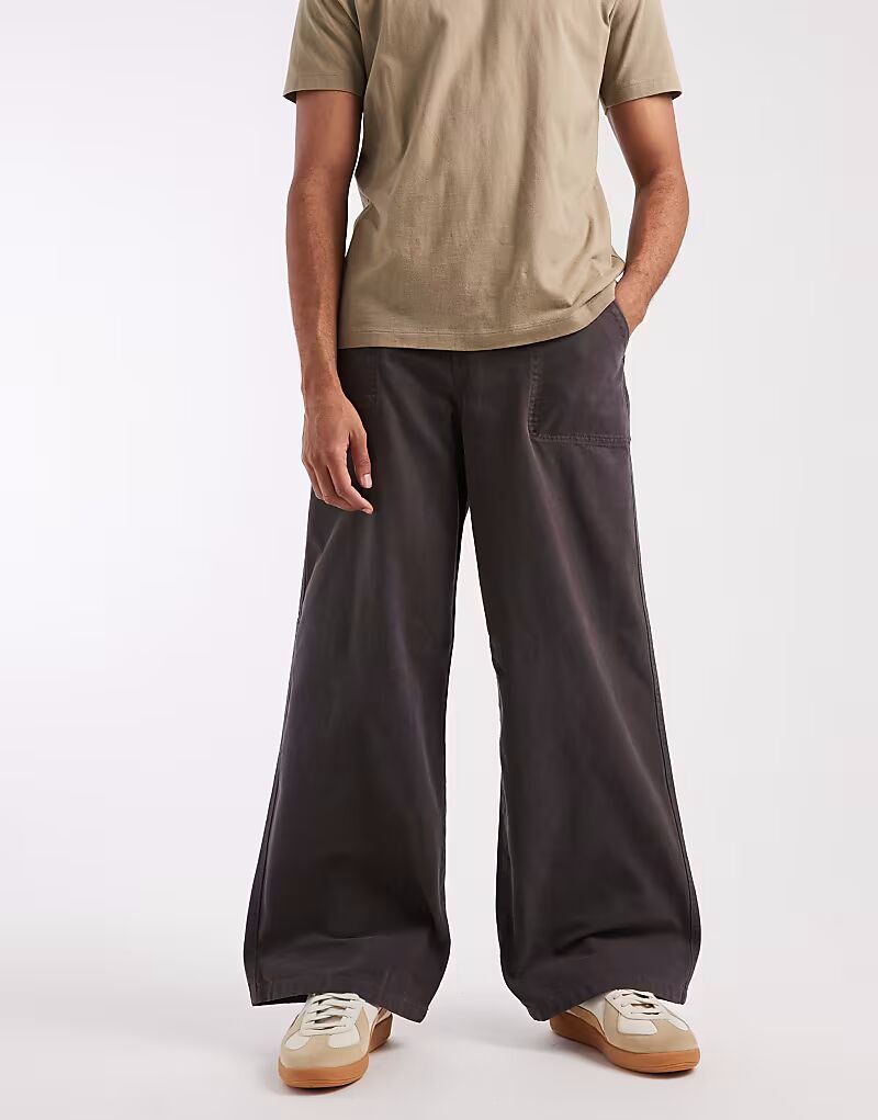 Свободные брюки темно-серого цвета Asos Design
Свободные брюки темно-серого цвета Asos Design