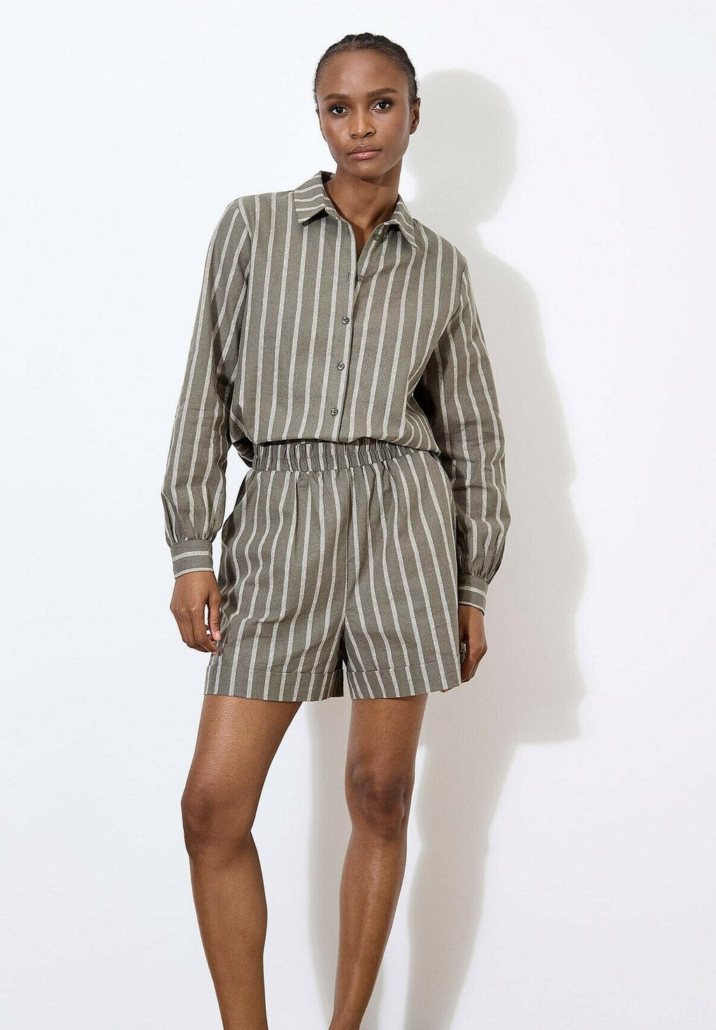 Шорты Apricot, хаки
Шорты Apricot, хаки