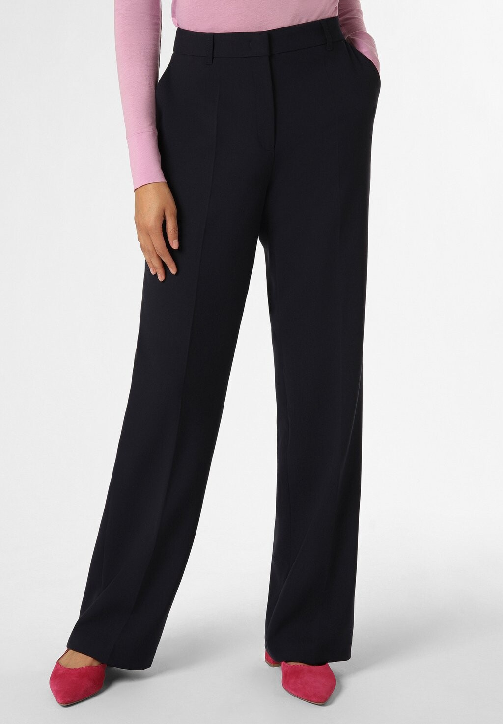 Брюки s.Oliver BLACK LABEL, темно-синий
Брюки s.Oliver BLACK LABEL, темно-синий