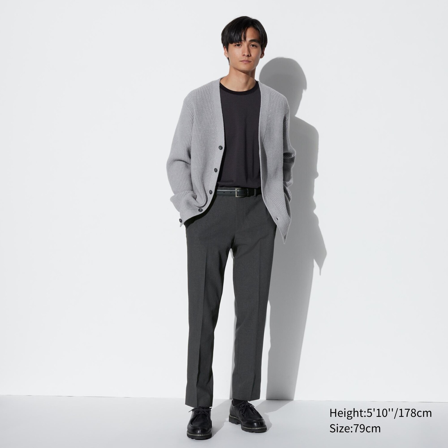 Брюки UNIQLO Miracle Air AirSense, темно-серый
Брюки UNIQLO Miracle Air AirSense, темно-серый