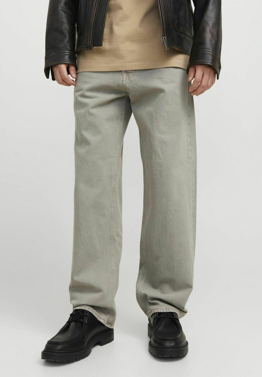 Мешковатые джинсы Eddie Jack & Jones, серый
Мешковатые джинсы Eddie Jack & Jones, серый