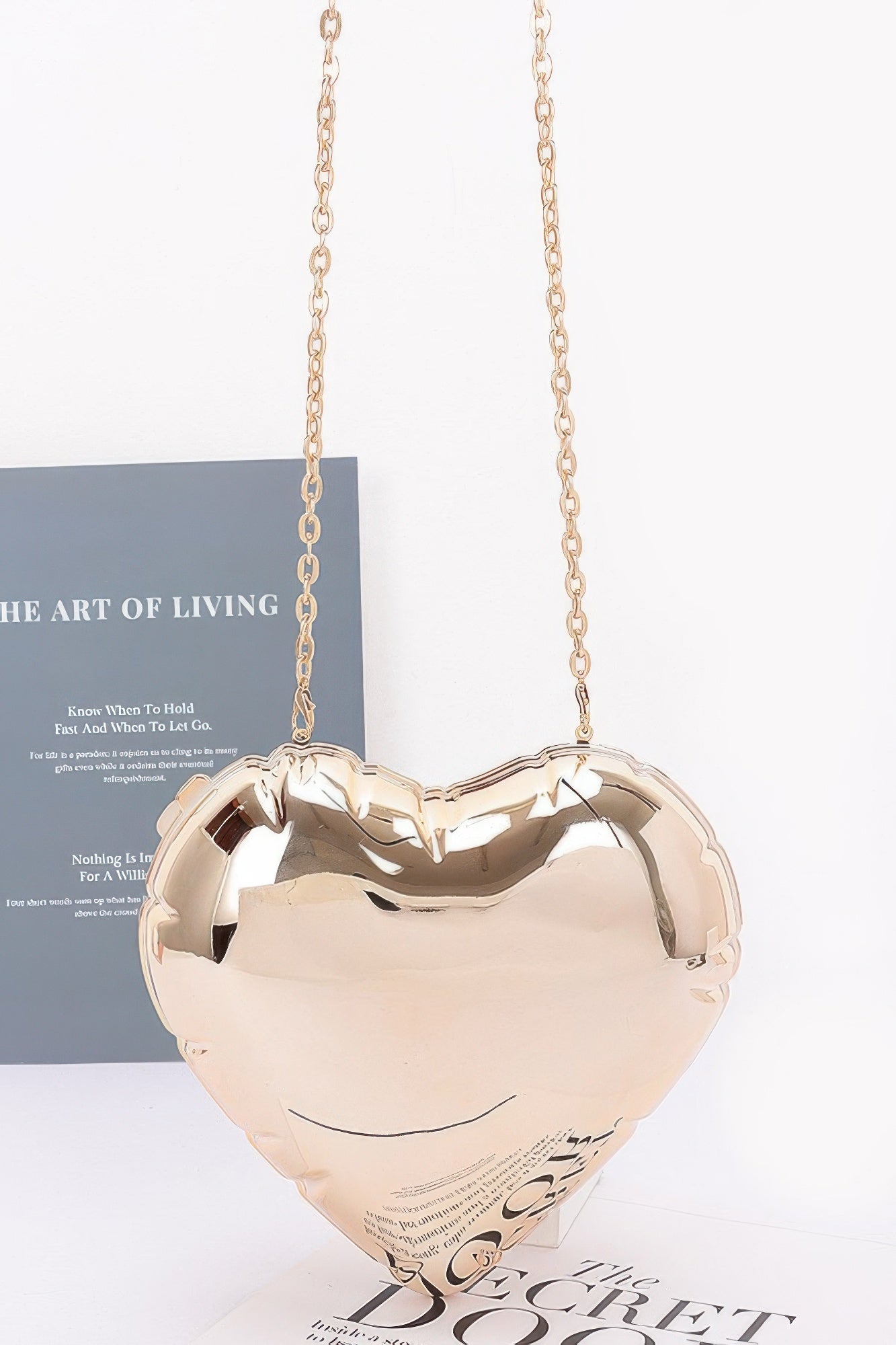 Женская акриловая сумка-чехол FASHNZFAB, золотой
Женская акриловая сумка-чехол FASHNZFAB, золотой