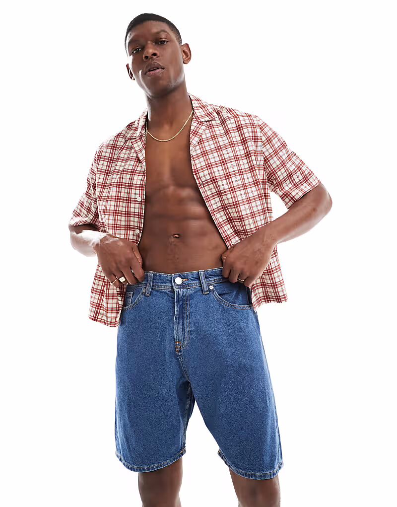 Джинсовые шорты свободного кроя JJ Rebel в средне-синем цвете
Джинсовые шорты свободного кроя JJ Rebel в средне-синем цвете