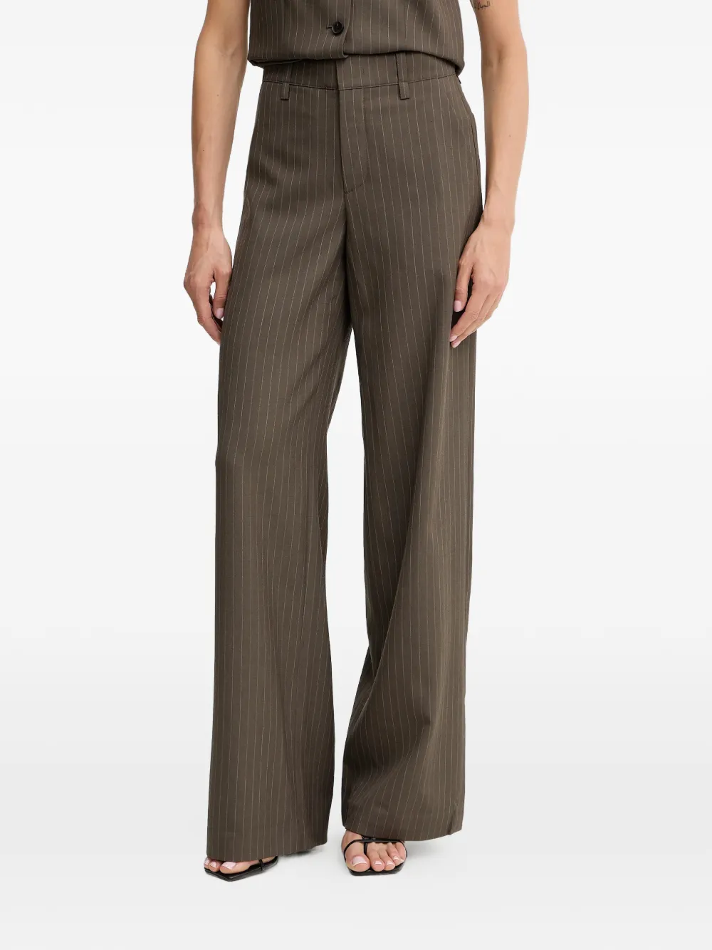 Брюки в тонкую полоску Miss Sixty, коричневый
Брюки в тонкую полоску Miss Sixty, коричневый