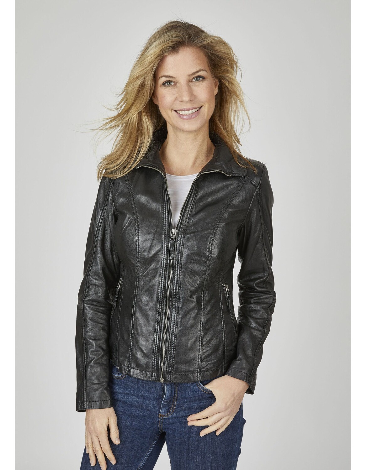 Кожаная куртка 7eleven Gunea, черный
Кожаная куртка 7eleven Gunea, черный