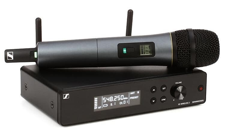 Вокальный комплект Sennheiser XSW 1-835 Wireless Vocal Set with e835 Dynamic Microphone - Band A (548-572 MHz)
Вокальный комплект Sennheiser XSW 1-835 Wireless Vocal Set with e835 Dynamic Microphone - Band A (548-572 MHz)