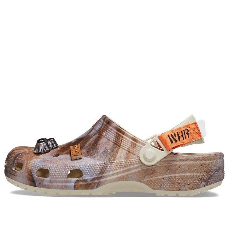 Сандалии Crocs Classic Clog x WHR, коричневый
Сандалии Crocs Classic Clog x WHR, коричневый