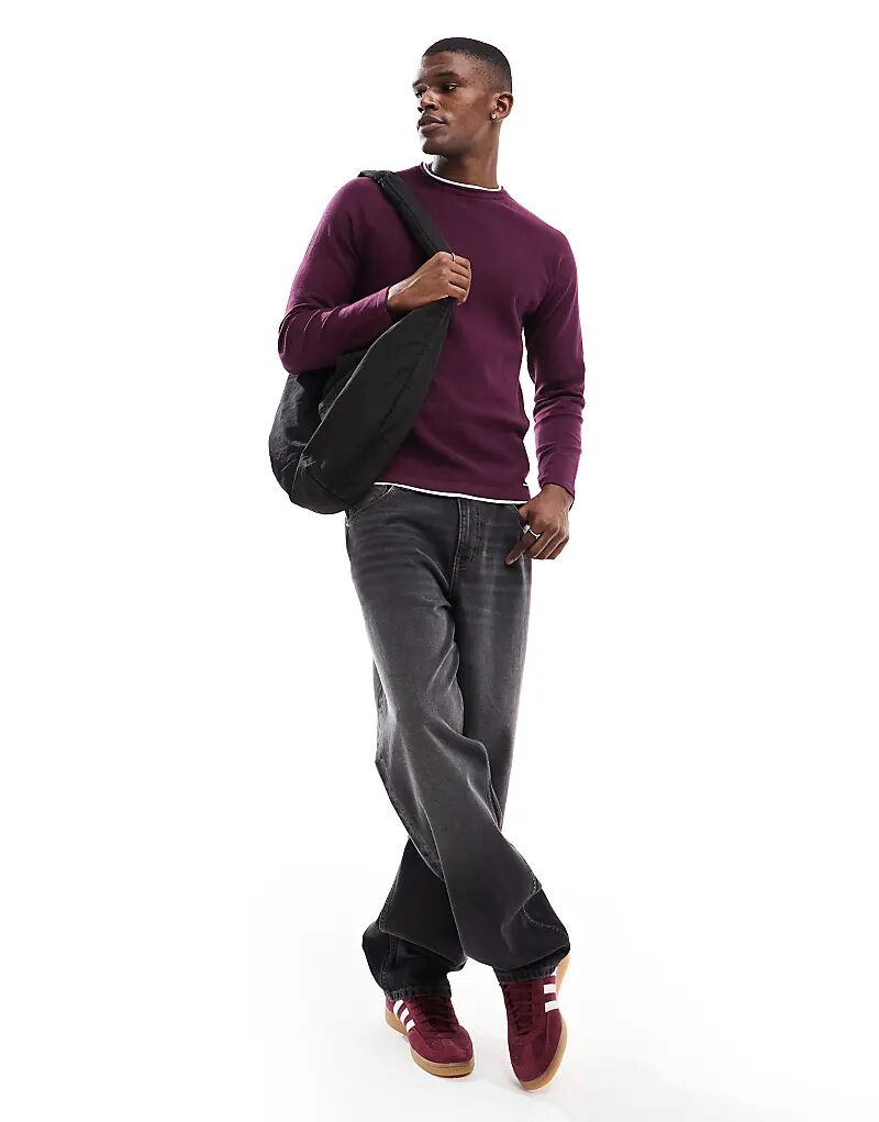 Вязаный джемпер с круглым вырезом бордового цвета Threadbare
Вязаный джемпер с круглым вырезом бордового цвета Threadbare