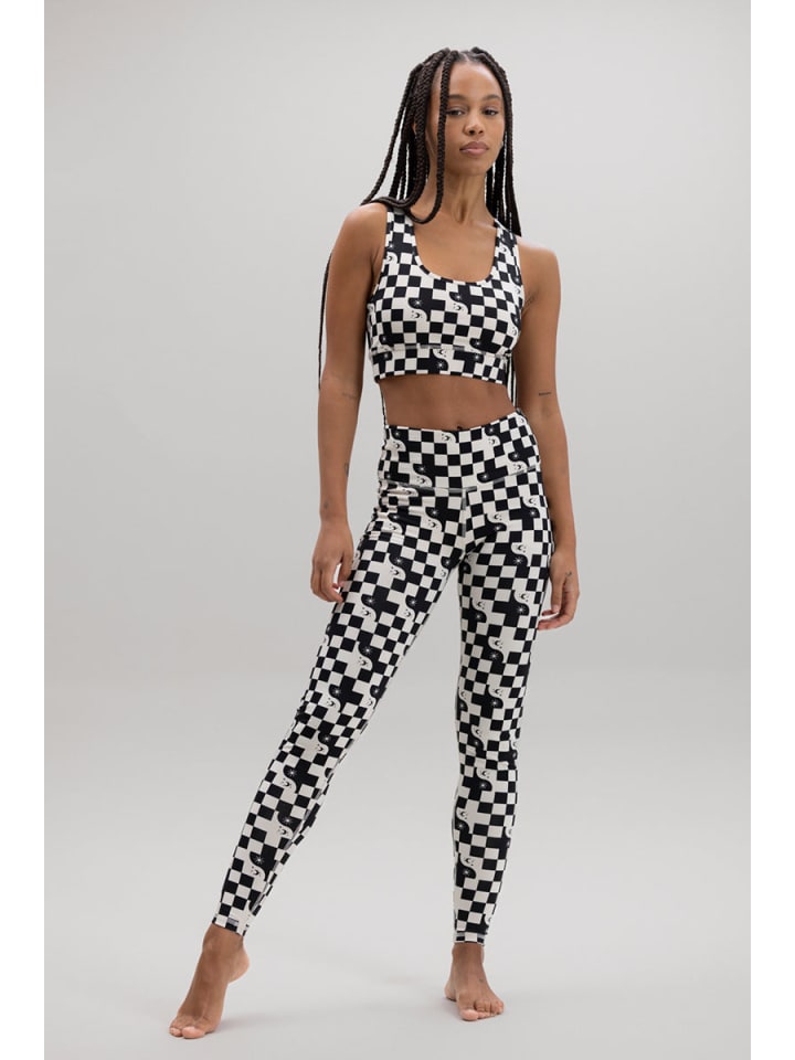 Леггинсы разноцветные Hey Honey
Леггинсы разноцветные Hey Honey