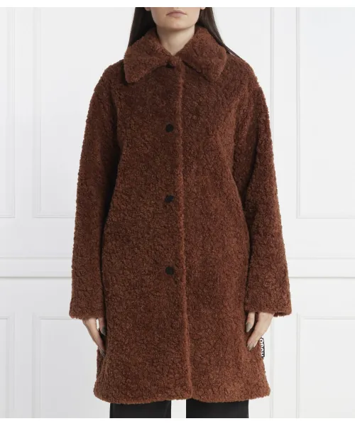 Куртка из овчины mybell-1 Regular fit Hugo, коричневый
Куртка из овчины mybell-1 Regular fit Hugo, коричневый