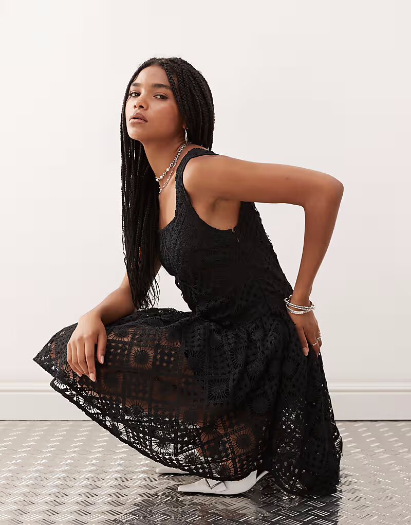 Amy Lynn крючком платье-мини фигуристка черного цвета
Amy Lynn крючком платье-мини фигуристка черного цвета