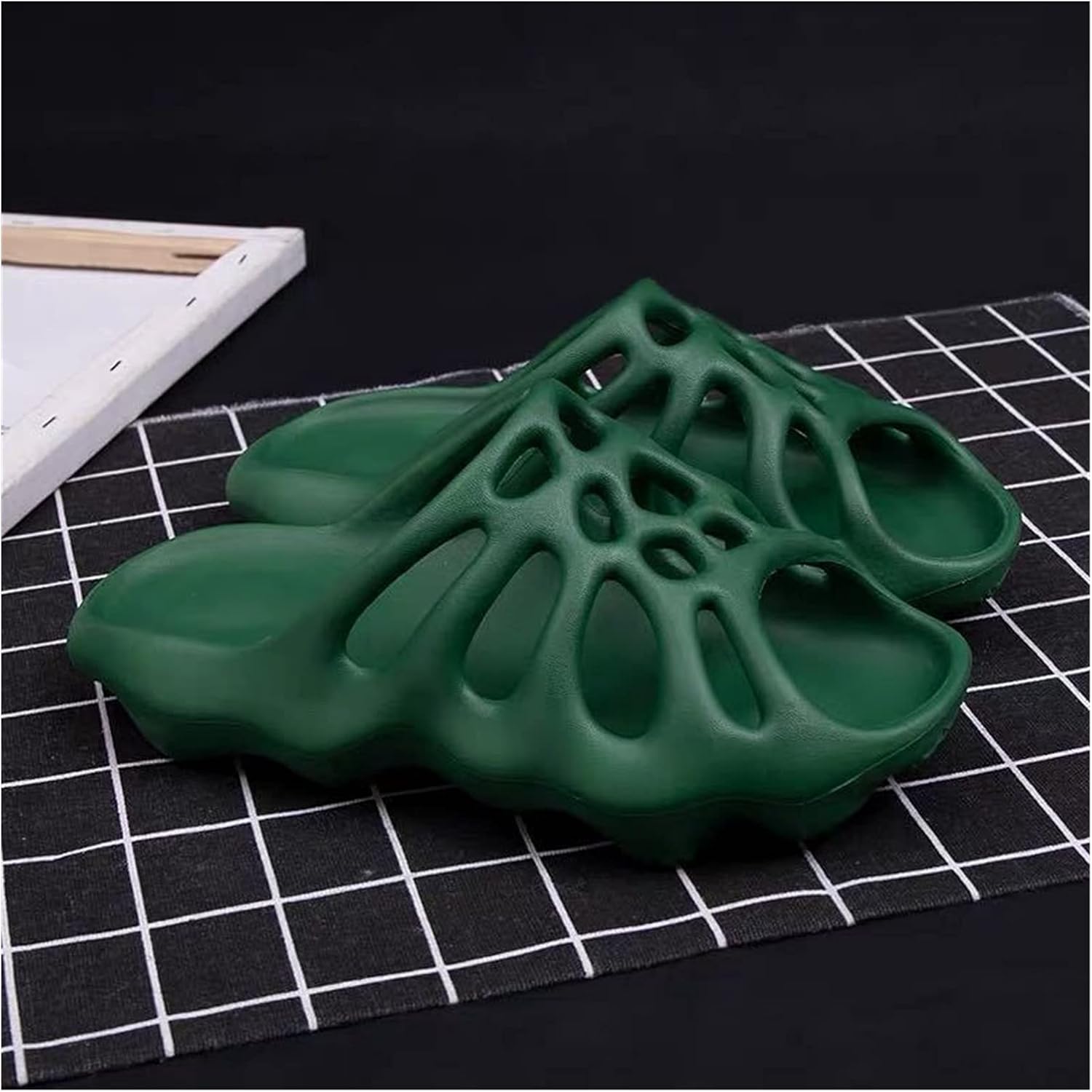 Сандалии для ванной комнаты, летние модные тапочки с вырезом, унисекс, пляжные сандалии, обувь для воды, тапочки для дома, тапочки, сандалии для душа (цвет: карамельный, размер: 39-40 (240 мм)) Sunesa, белый
Сандалии для ванной комнаты, летние модные тапочки с вырезом, унисекс, пляжные сандалии, обувь для воды, тапочки для дома, тапочки, сандалии для душа (цвет: карамельный, размер: 39-40 (240 мм)) Sunesa, белый