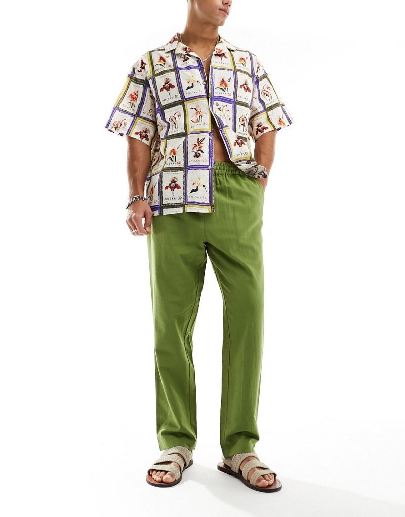 Брюки прямого кроя из смесового льна Native Youth цвета хаки
Брюки прямого кроя из смесового льна Native Youth цвета хаки