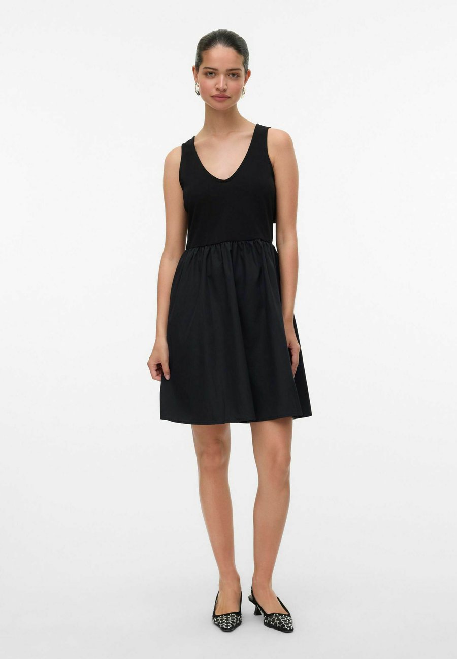 Платье Vero Moda VMVALLY , Black
Платье Vero Moda VMVALLY , Black
