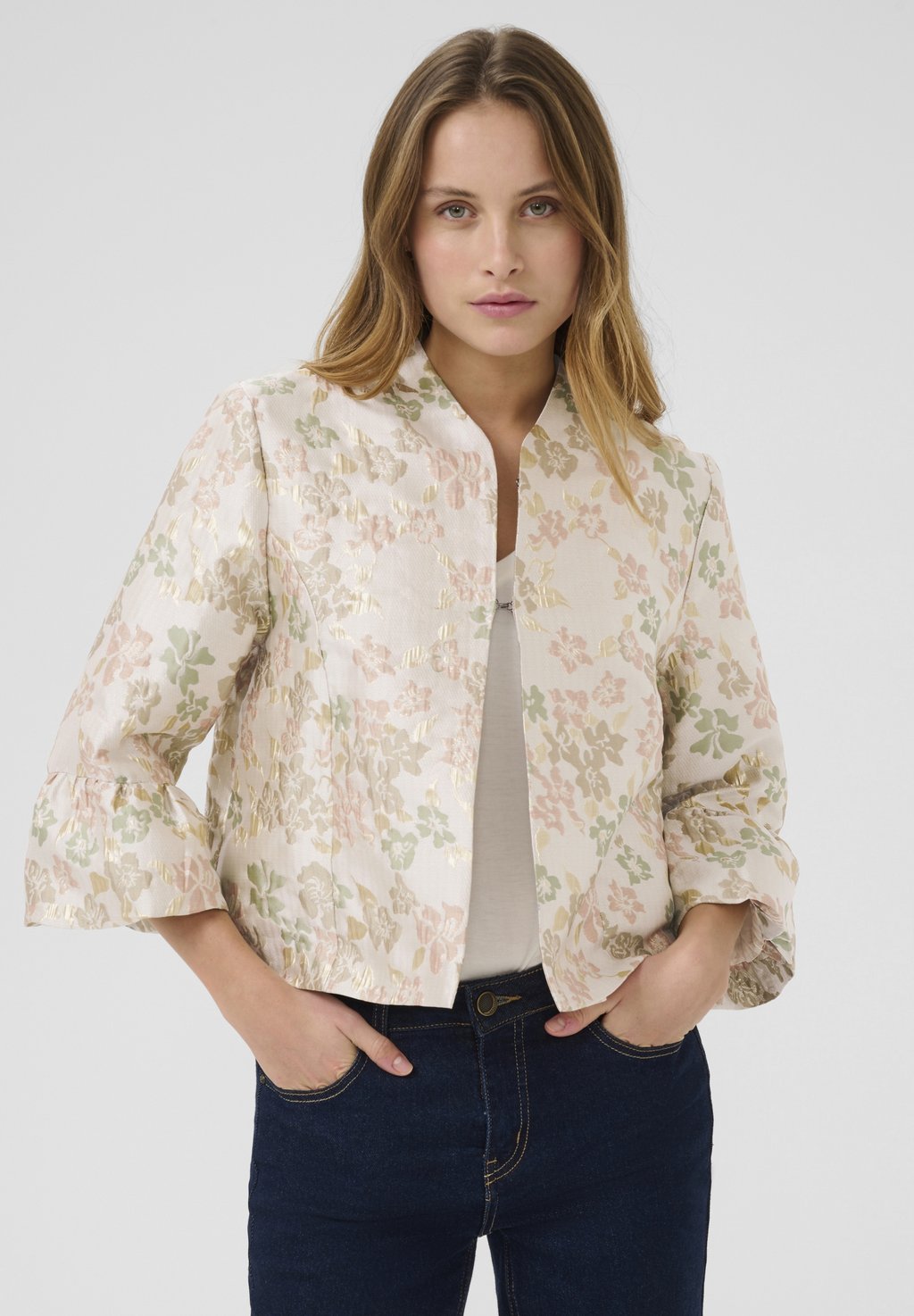 Летняя куртка CUALFRIDE Culture, светло-розовый
Летняя куртка CUALFRIDE Culture, светло-розовый