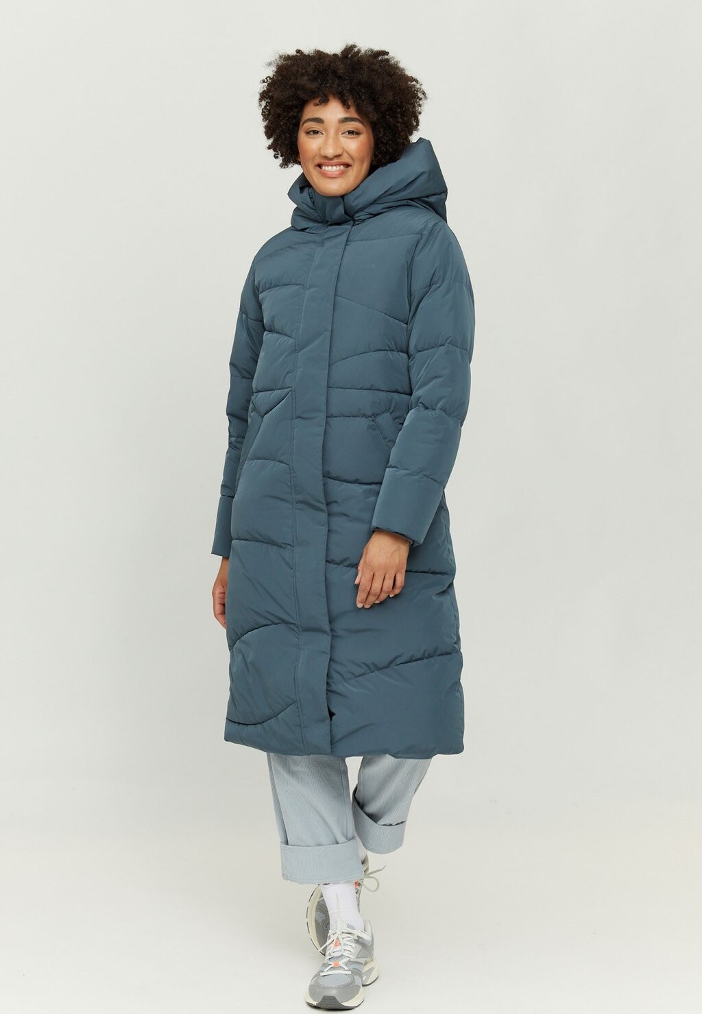 Зимнее пальто Wanda Mazine, синий
Зимнее пальто Wanda Mazine, синий