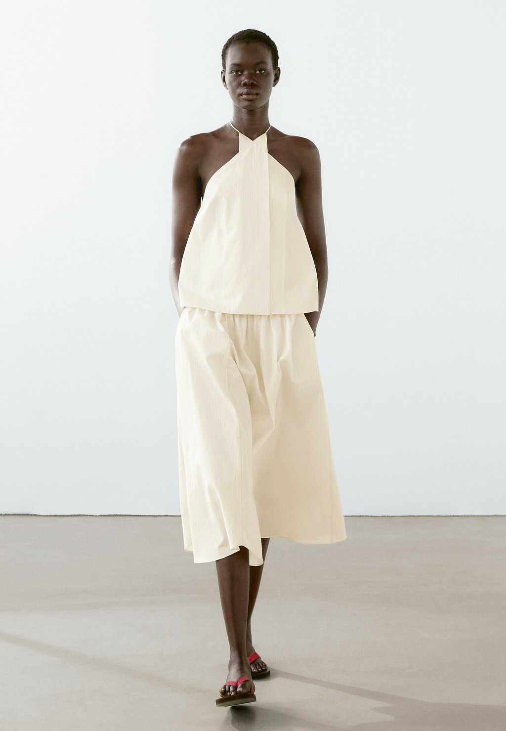 Юбка А-силуэта Massimo Dutti, цвет Mottled Beige
Юбка А-силуэта Massimo Dutti, цвет Mottled Beige