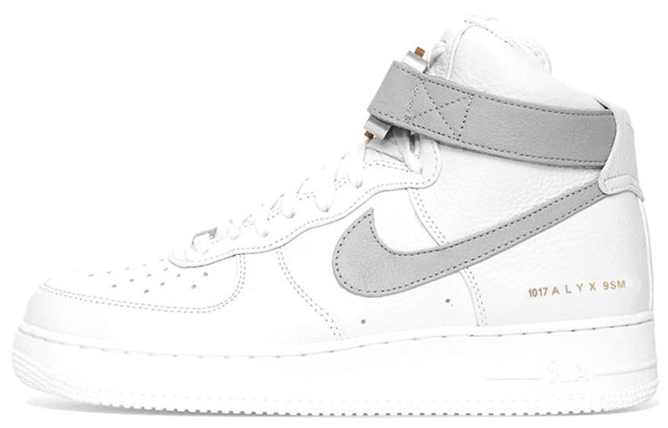 1017 ALYX 9SM × Nike Air Force 1 High White Grey (2021 г.)
1017 ALYX 9SM × Nike Air Force 1 High White Grey (2021 г.)