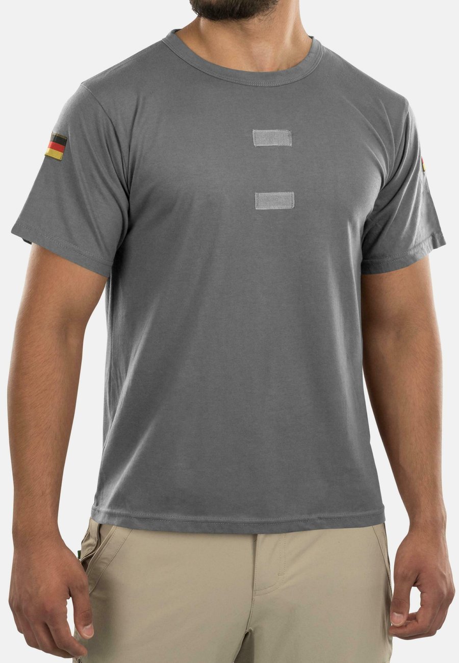 Футболка normani Outdoor Sports BUNDESWEHR KURZARM SHIRT TROPENHEMD UNTERHEMD, Grau/Grey, Серый, Футболка normani Outdoor Sports BUNDESWEHR KURZARM SHIRT TROPENHEMD UNTERHEMD, Grau/Grey
Футболка normani Outdoor Sports BUNDESWEHR KURZARM SHIRT TROPENHEMD UNTERHEMD, Grau/Grey, Серый, Футболка normani Outdoor Sports BUNDESWEHR KURZARM SHIRT TROPENHEMD UNTERHEMD, Grau/Grey