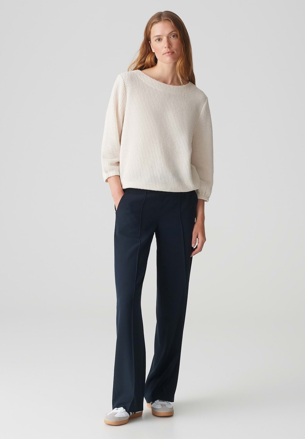 Джемпер GOFONA OPUS, бежевый
Джемпер GOFONA OPUS, бежевый