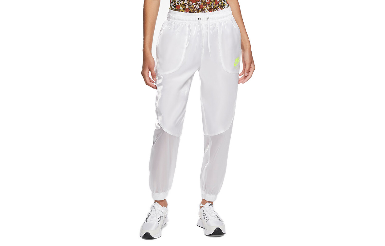 Трикотажные спортивные штаны женские белые Nike
Трикотажные спортивные штаны женские белые Nike