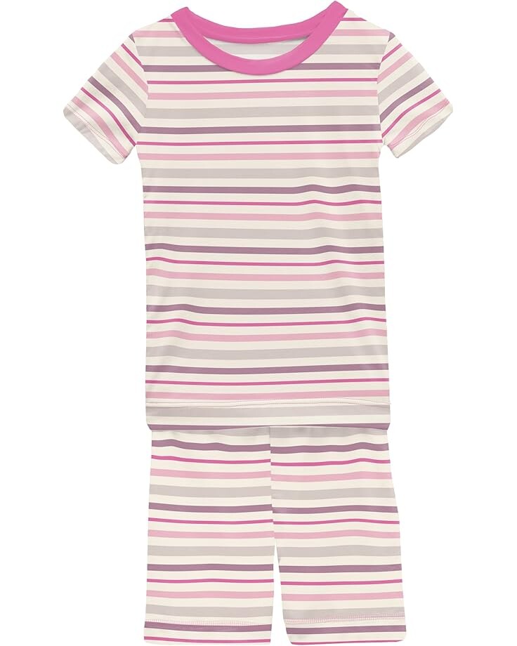 Пижама Kickee Pants Kids Print Short Sleeve Pajama Set with Shorts, цвет Whimsical Stripe
Пижама Kickee Pants Kids Print Short Sleeve Pajama Set with Shorts, цвет Whimsical Stripe