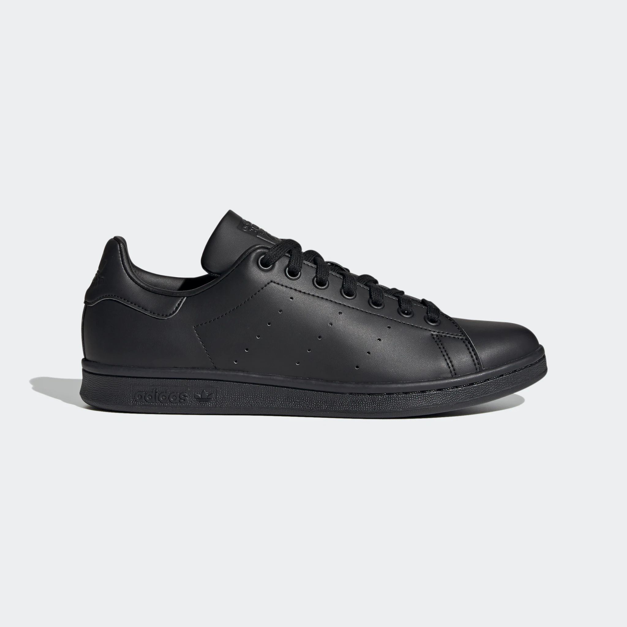 Кроссовки Adidas Originals "STAN SMITH", цвет Core Black / Core Black / Cloud White
Кроссовки Adidas Originals "STAN SMITH", цвет Core Black / Core Black / Cloud White