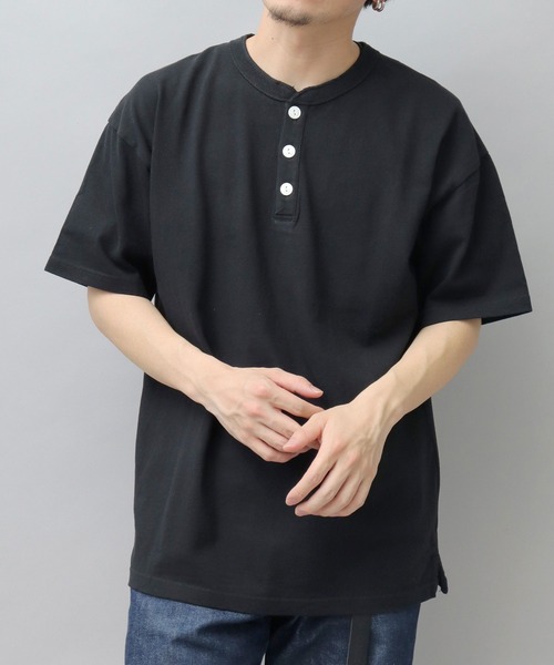 Футболка-поло с коротким рукавом и воротником-стойкой, американский хлопок 215 г/м², стандартный крой Goodwear, черный
Футболка-поло с коротким рукавом и воротником-стойкой, американский хлопок 215 г/м², стандартный крой Goodwear, черный