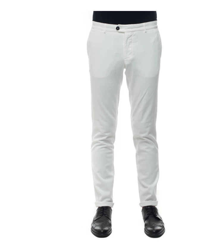 Хлопковые брюки чинос с логотипом Fay, белый
Хлопковые брюки чинос с логотипом Fay, белый