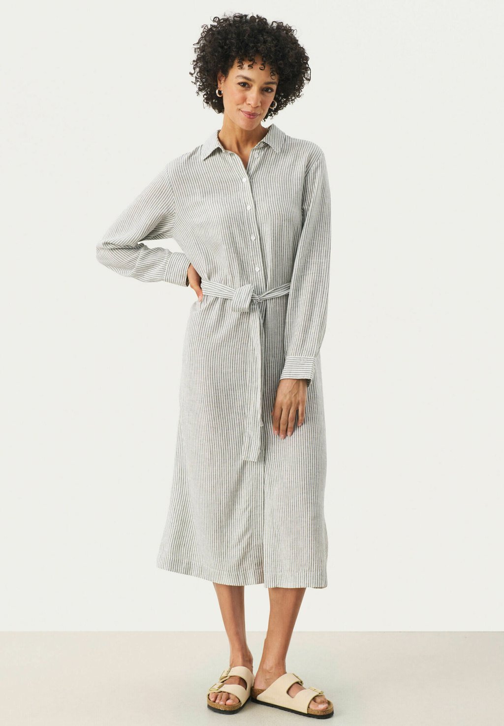 Платье-рубашка RONYA Part Two, оливковый
Платье-рубашка RONYA Part Two, оливковый