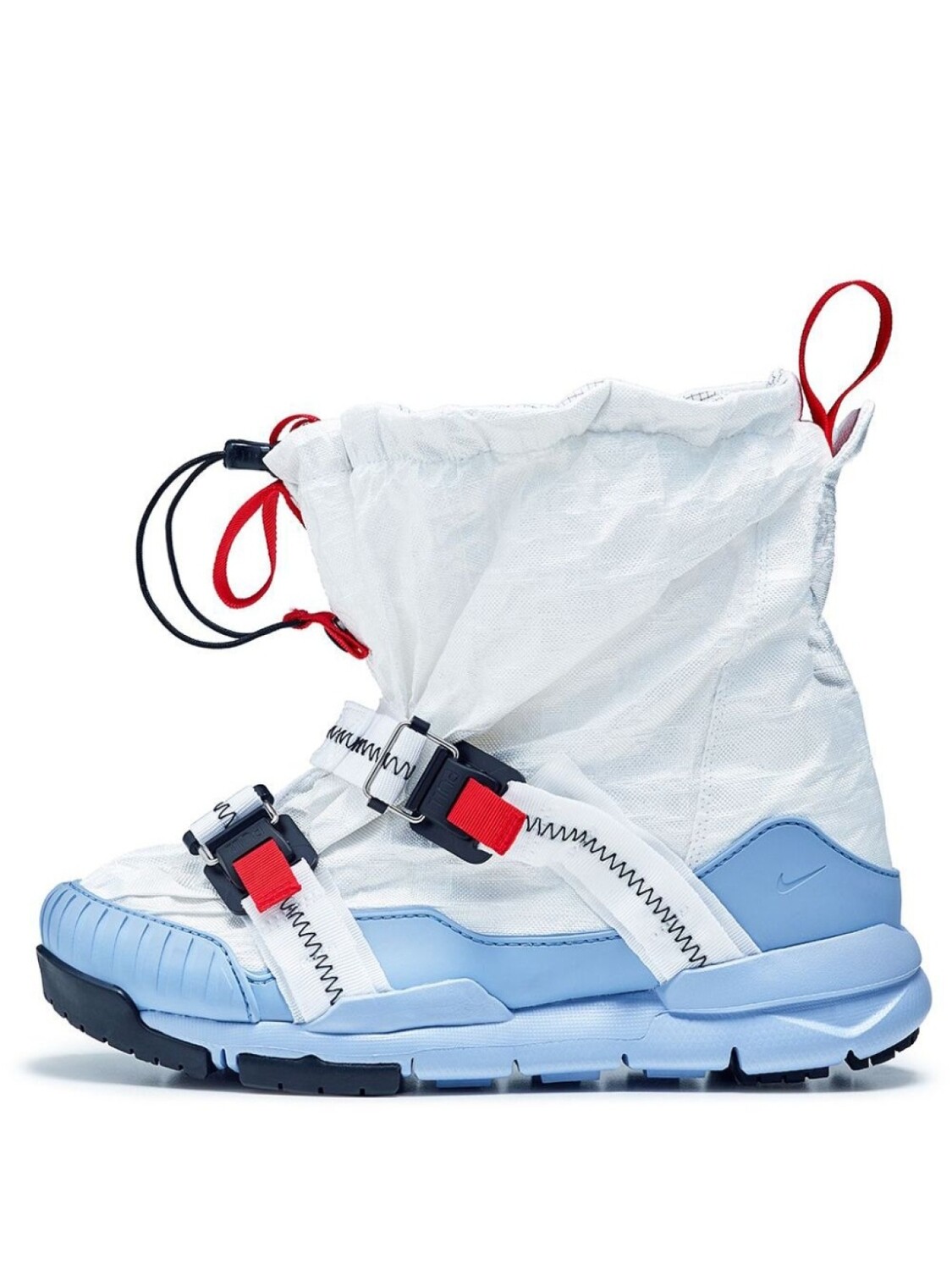 Кроссовки Mars Yard Overshoe из коллаборации с Tom Sachs Nike, белый
Кроссовки Mars Yard Overshoe из коллаборации с Tom Sachs Nike, белый