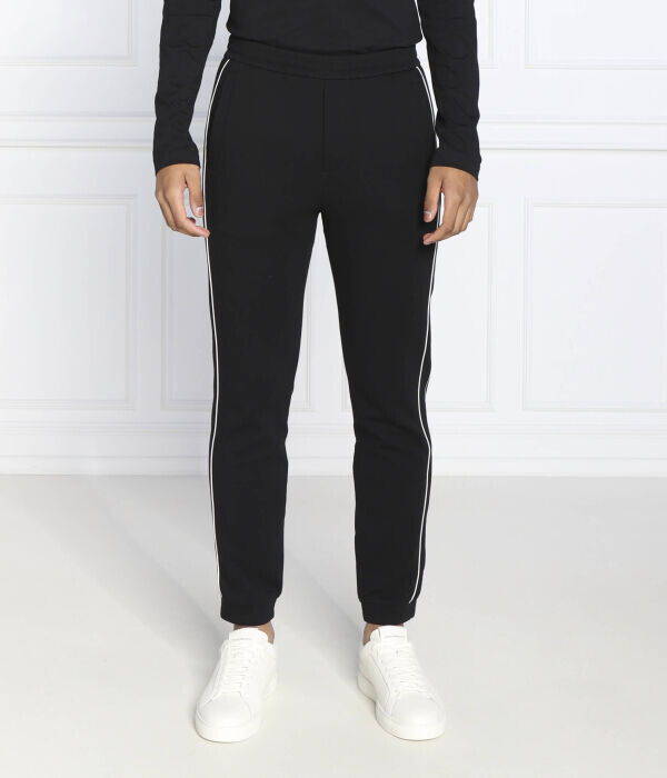 Спортивные штаны мужские Emporio Armani с лампасами, черный
Спортивные штаны мужские Emporio Armani с лампасами, черный