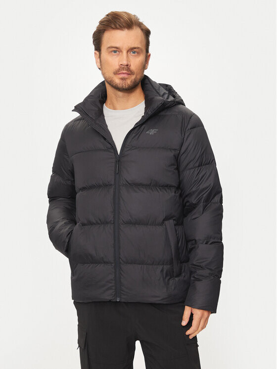 Пуховик стандартного кроя 4F, черный 
Пуховик стандартного кроя 4F, черный