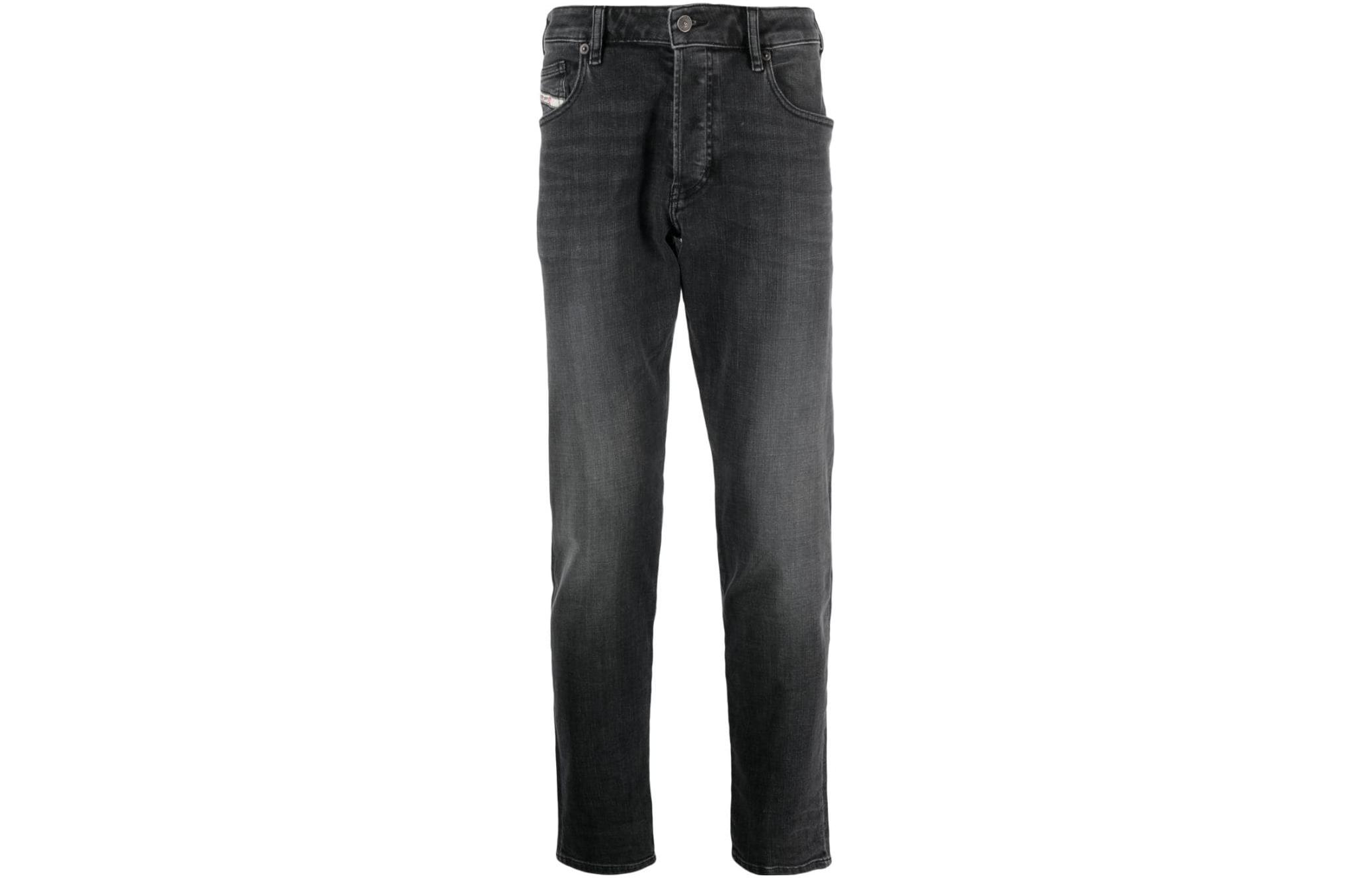 Джинсы Yennox Stonewashed прямого кроя DIESEL, темно-серый
Джинсы Yennox Stonewashed прямого кроя DIESEL, темно-серый