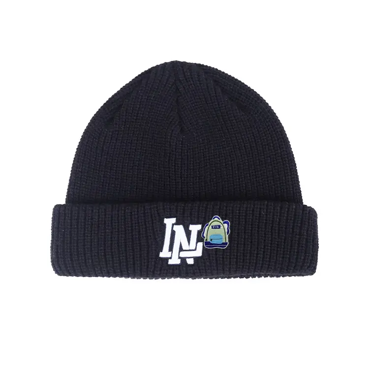 LINING Акриловая вязаная шапка унисекс черная, New Arrival One Size
LINING Акриловая вязаная шапка унисекс черная, New Arrival One Size