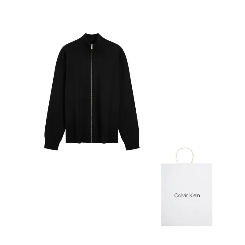 Джемпер мужской Calvin Klein, черный
Джемпер мужской Calvin Klein, черный
