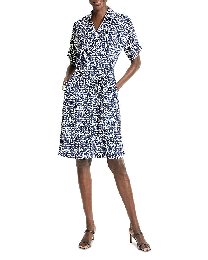 Выгравированные углы Платье Devon с поясом NIC+ZOE, синий
Выгравированные углы Платье Devon с поясом NIC+ZOE, синий