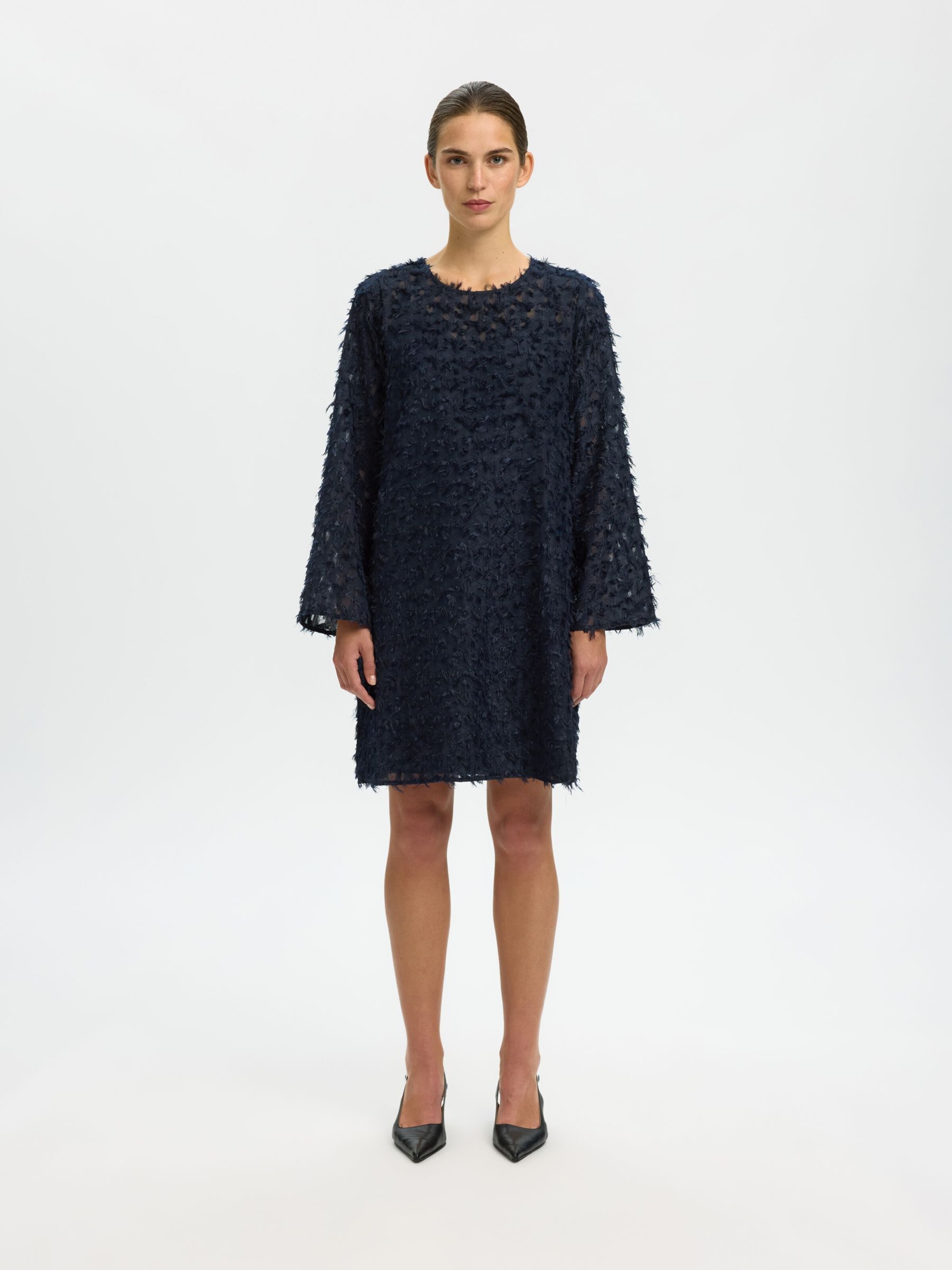 SELECTED Платье в цвете Navy
SELECTED Платье в цвете Navy