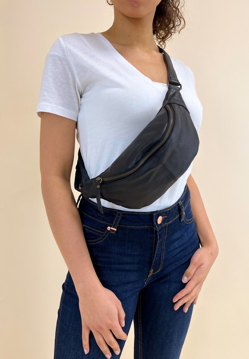 Сумка на пояс Gusti Leder, черный
Сумка на пояс Gusti Leder, черный