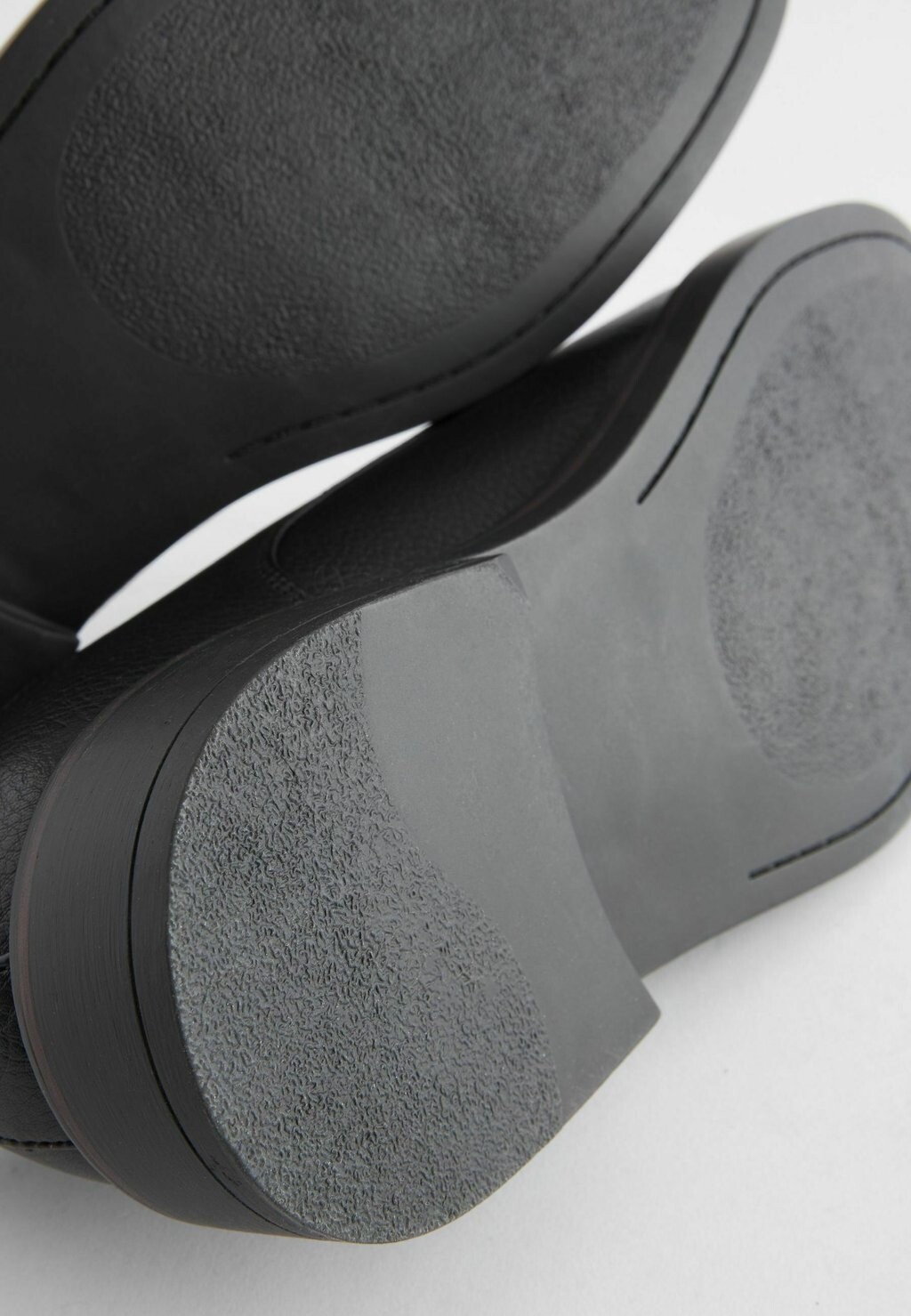 Туфли на шнуровке CHUNKY Next, черный
Туфли на шнуровке CHUNKY Next, черный