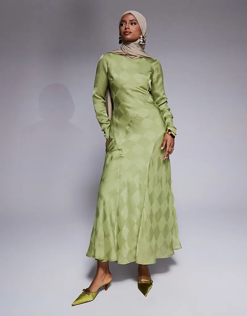 Платье макси из атласа с высоким воротом и клетчатым узором ASOS DESIGN шалфейно-зеленого цвета 
Платье макси из атласа с высоким воротом и клетчатым узором ASOS DESIGN шалфейно-зеленого цвета