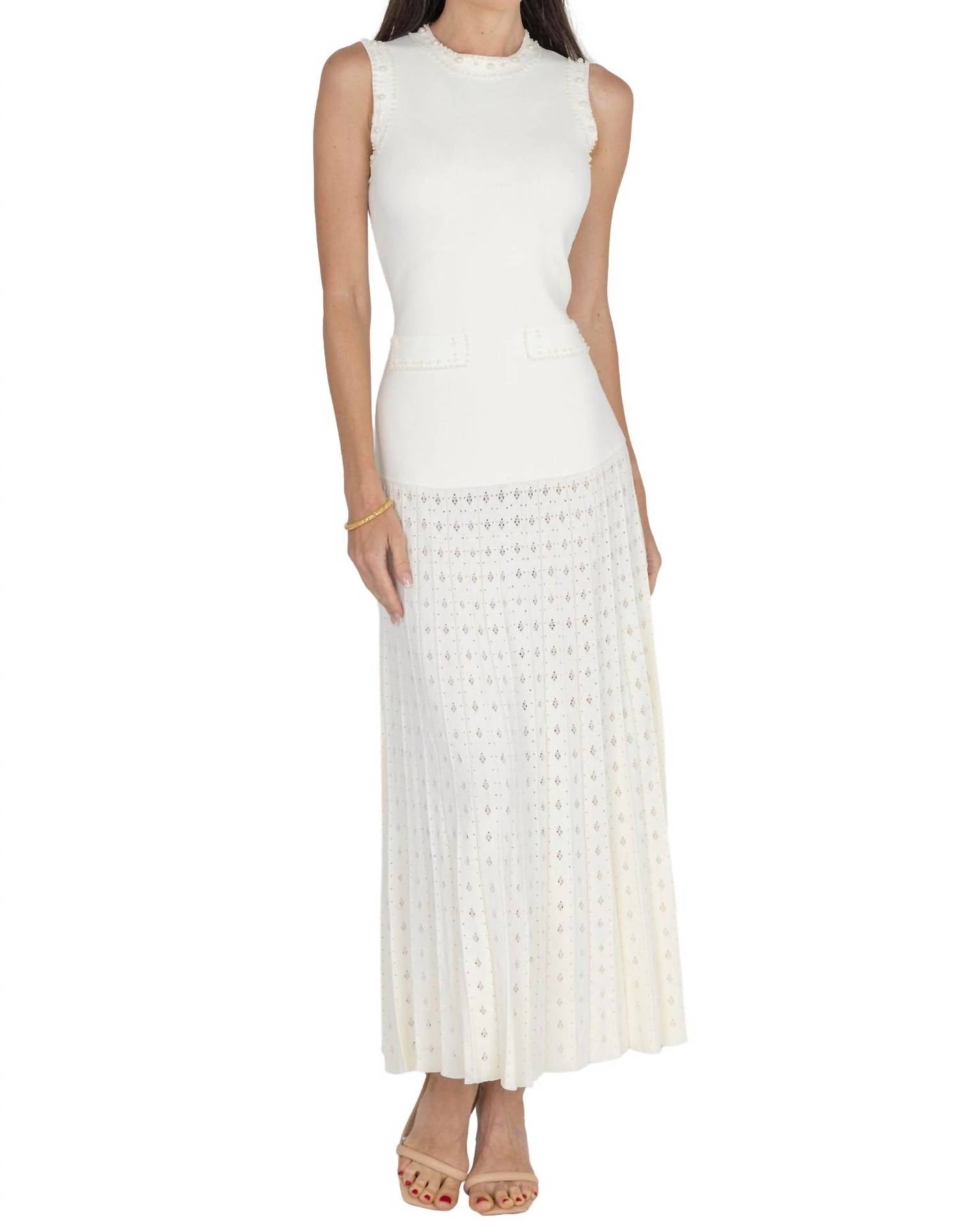 Белое макси-платье Viva Knit Akalia
Белое макси-платье Viva Knit Akalia