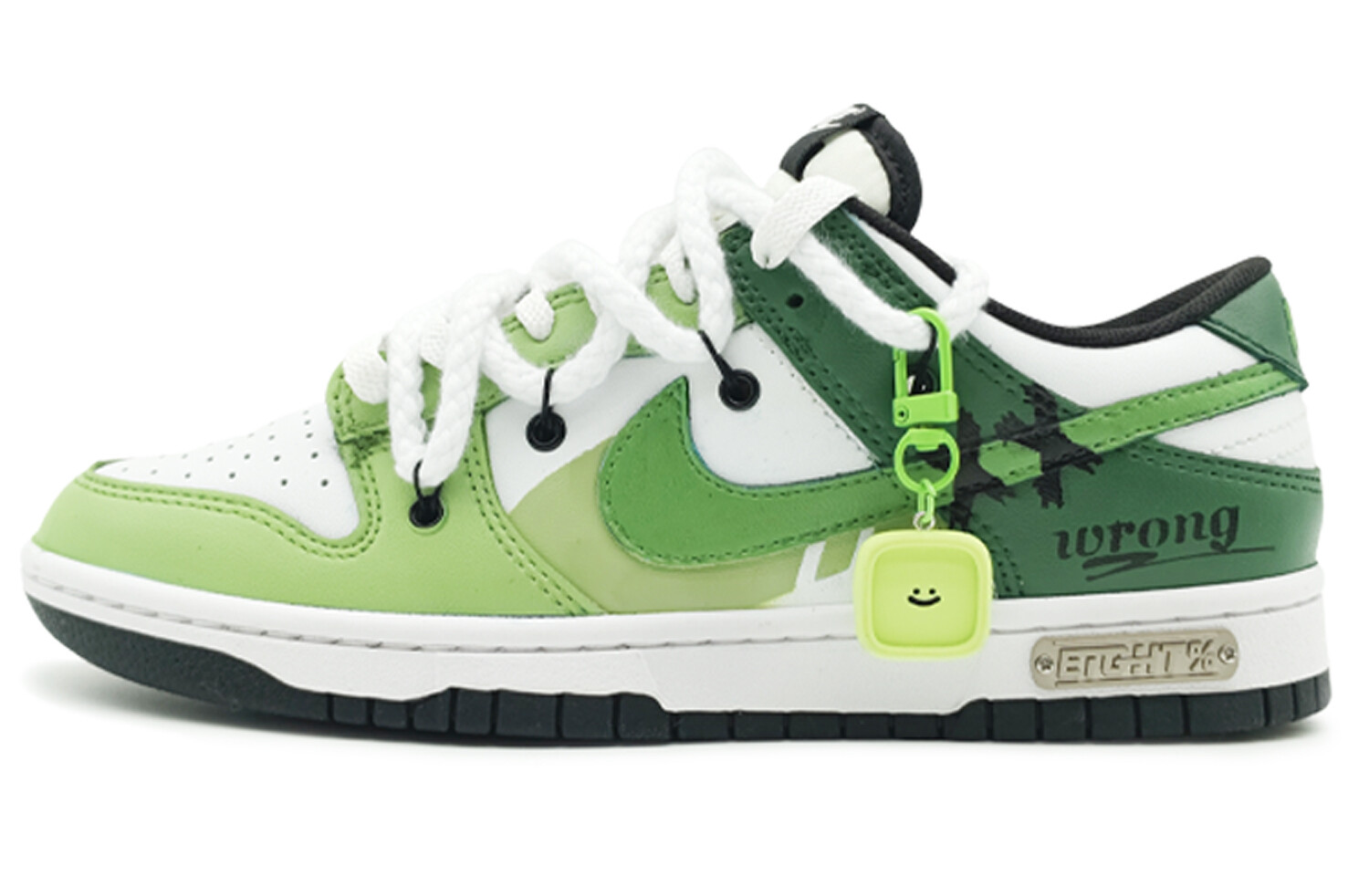 Кроссовки Nike Dunk Skateboarding Shoes Women's Low-top White/green/yellow, цвет Ocean Green
Кроссовки Nike Dunk Skateboarding Shoes Women's Low-top White/green/yellow, цвет Ocean Green